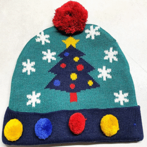 Bennie with pom pom & jaq design   on 100% Acrylic in 7gg